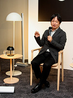 深澤直人、“定番”を目指した照明「MODIFY」の開発秘話を語る - 家電 Watch