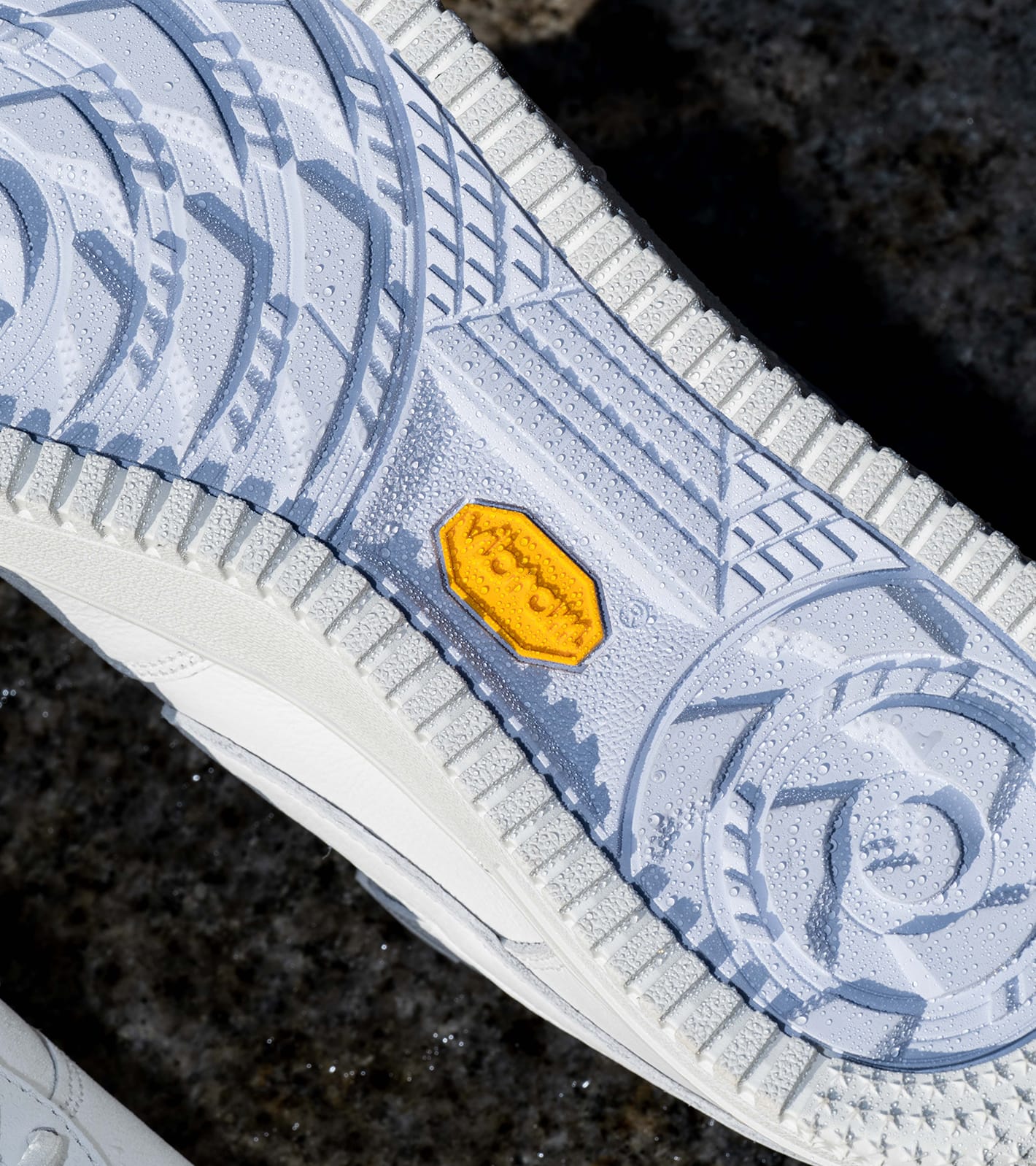 NIKE AIR FORCE 1 GTX Vibram | atmos（アトモス） 公式オンラインストア