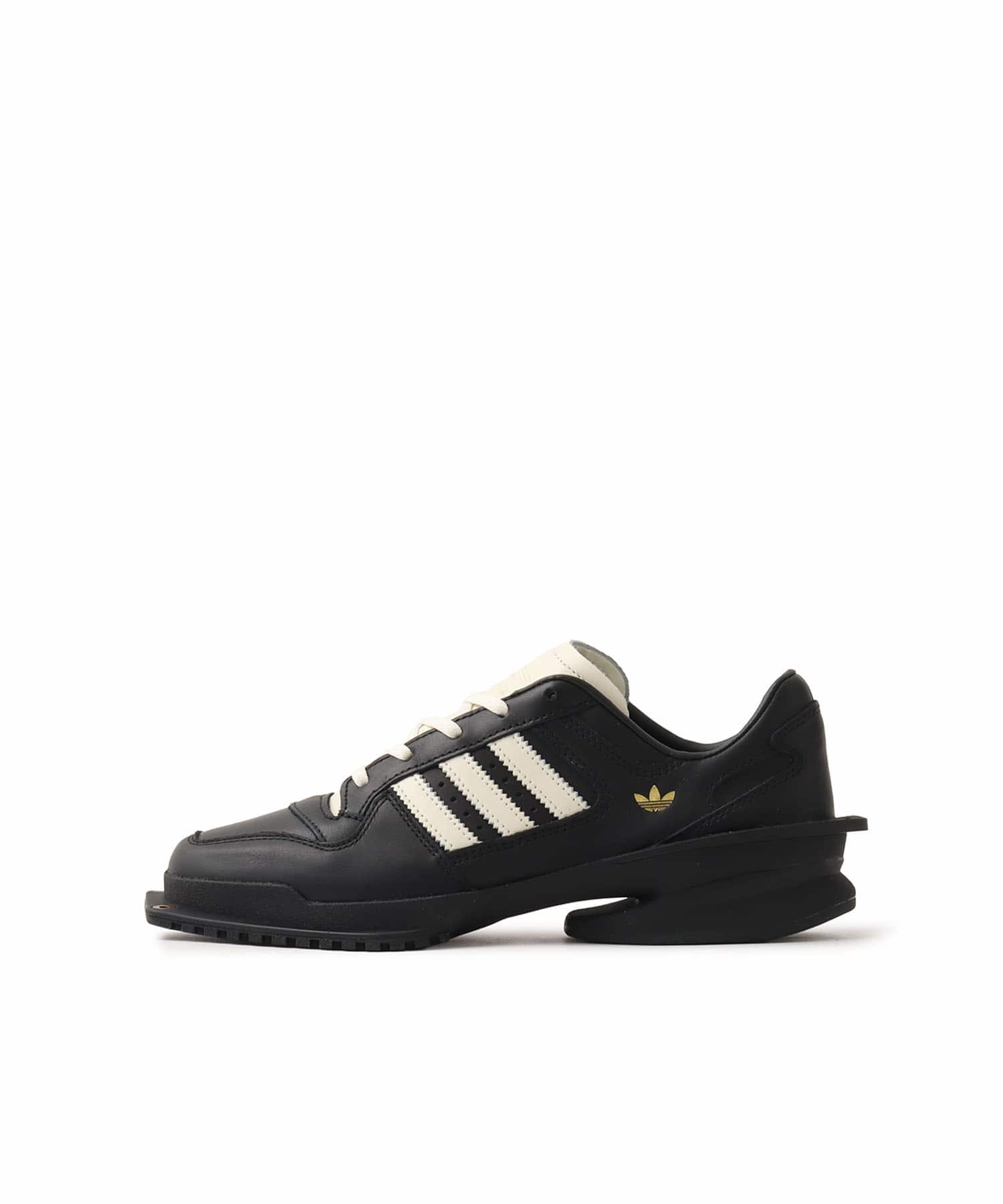 adidas FORUM SQ W CBLACK/CREWHT/GOLDMT（アディダス フォーラム