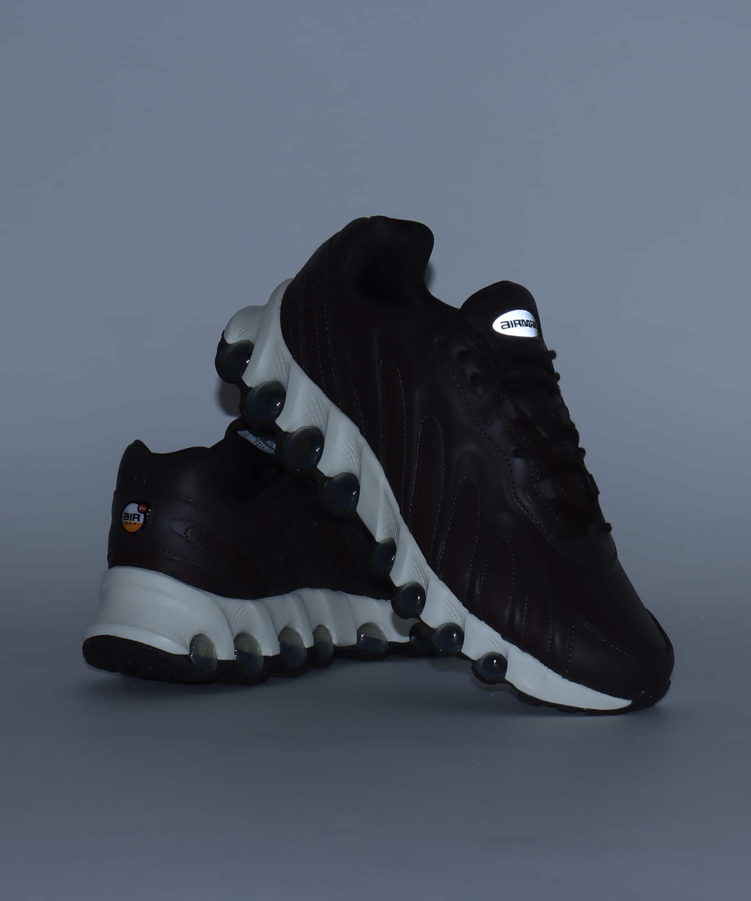 NIKE AIR MAX DN8 LTR SP BAROQUE BROWN/BAROQUE BROWN-SAIL（ナイキ