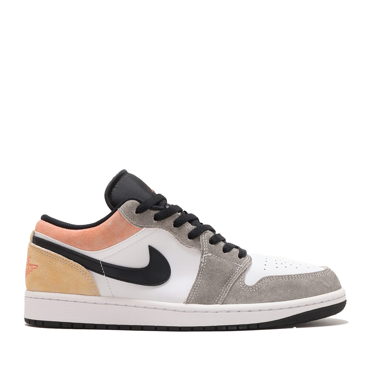 JORDAN BRAND AIR JORDAN 1 LOW SE BLACK/SUNDIAL-MAGIC EMBER-WHITE