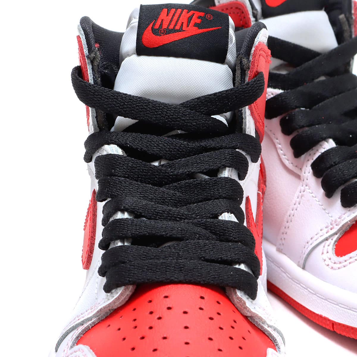 JORDAN BRAND JORDAN 1 RETRO HIGH OG (PS) WHITE/UNIVERSITY RED