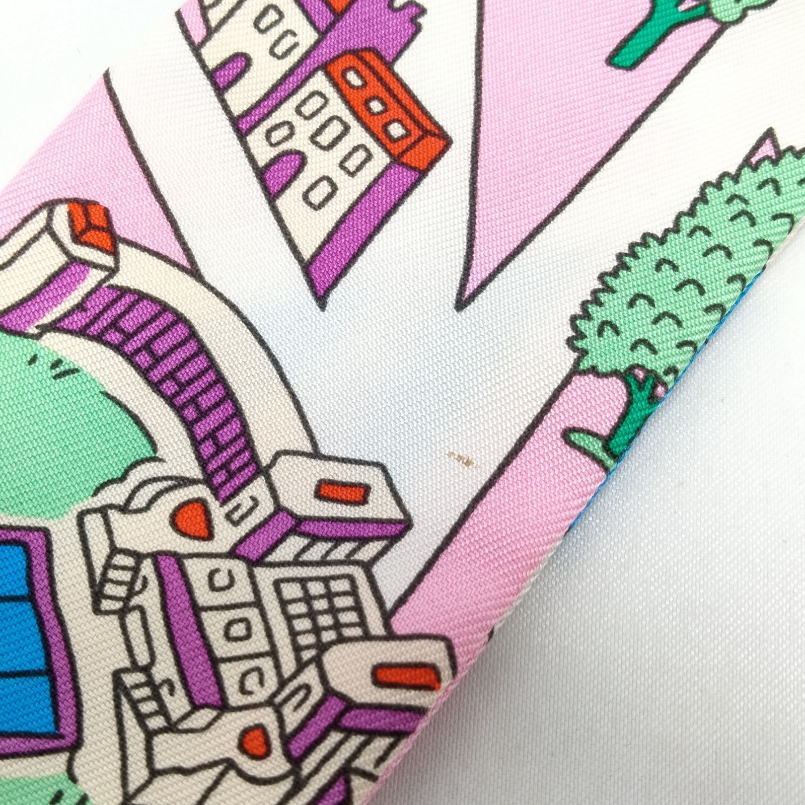 ✨️HERMES✨️エルメス ツイリー 新パリの恋人たち スカーフ - メルカリ