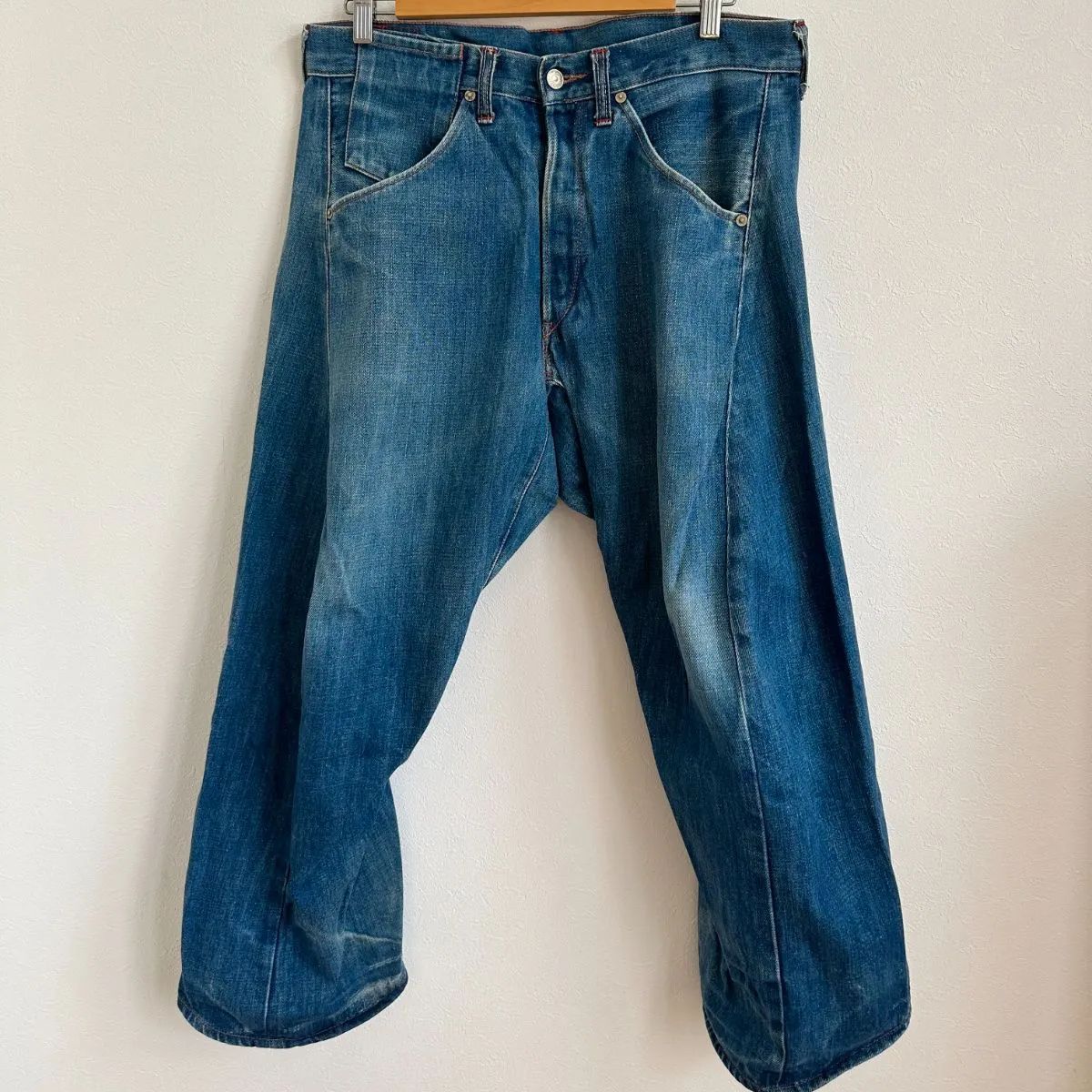 希少 ベルトループ後ずけ リーバイスRED 1st GIANT初期 立体裁断ワイド