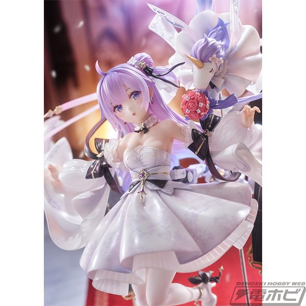 こちらを見つめる愛らしい表情に注目！『アズールレーン』ユニコーンが