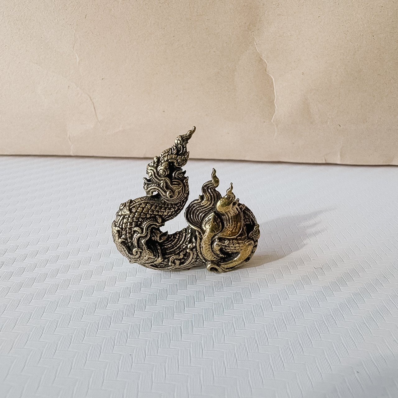 タイ旅行③【プラクルアン】お守りアミュレット屋さん｜明星 菫青