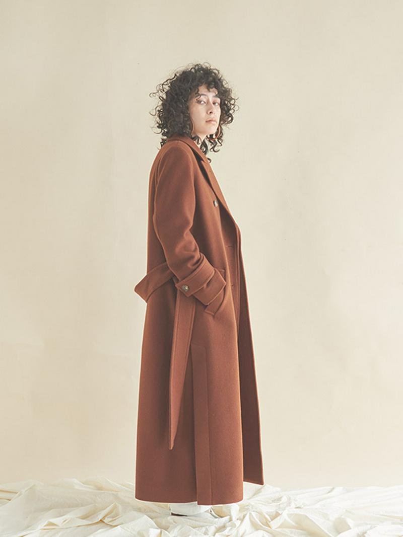 ETRE TOKYO(エトレトウキョウ)の「サイドスリットロングチェスター