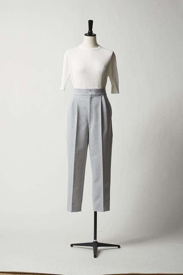 yori(ヨリ)の「サスペンダー付ハイウエストスティックパンツ【2021SP