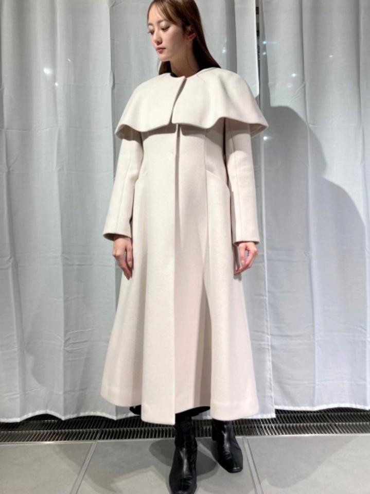 CELFORD(セルフォード)の「【限定】ケープ付きドレスコート」 - PARTE