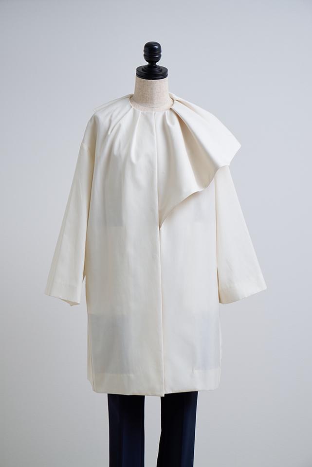 yori(ヨリ)の「ツイルサイドフレアコート」 - PARTE