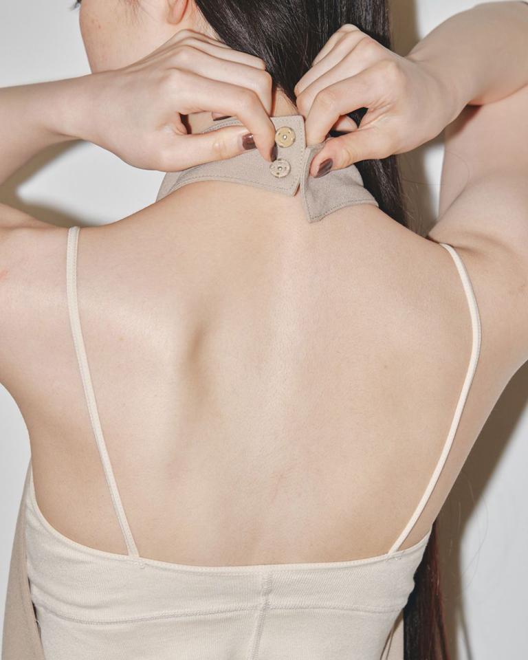 TODAYFUL(トゥデイフル)の「Halterneck Apron Tops」 - PARTE