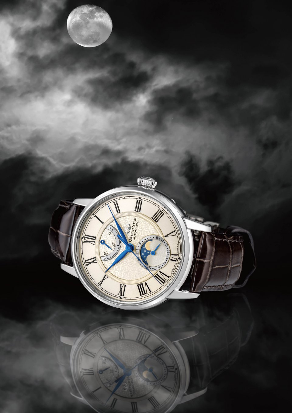 ORIENT STAR」よりシンプルでエレガントな趣を持つ『メカニカルムーン