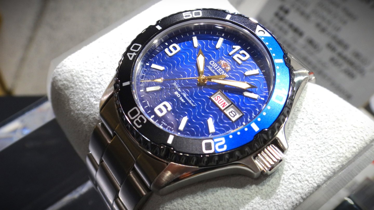 Orient」から『Orient Mako』20周年記念限定モデルが登場～実機画像も