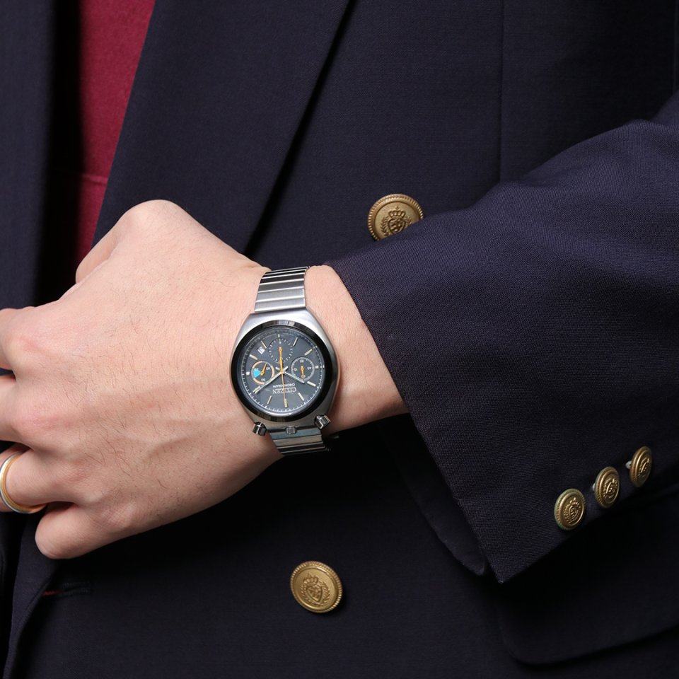 シチズンの名作「ツノクロノ」に 別注カラー登場～1973年の「クロノ