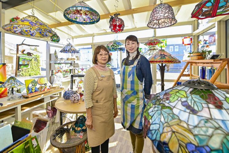 日の光を受けてきらめく室内は、まるでおとぎ話の世界！ 大切な人への