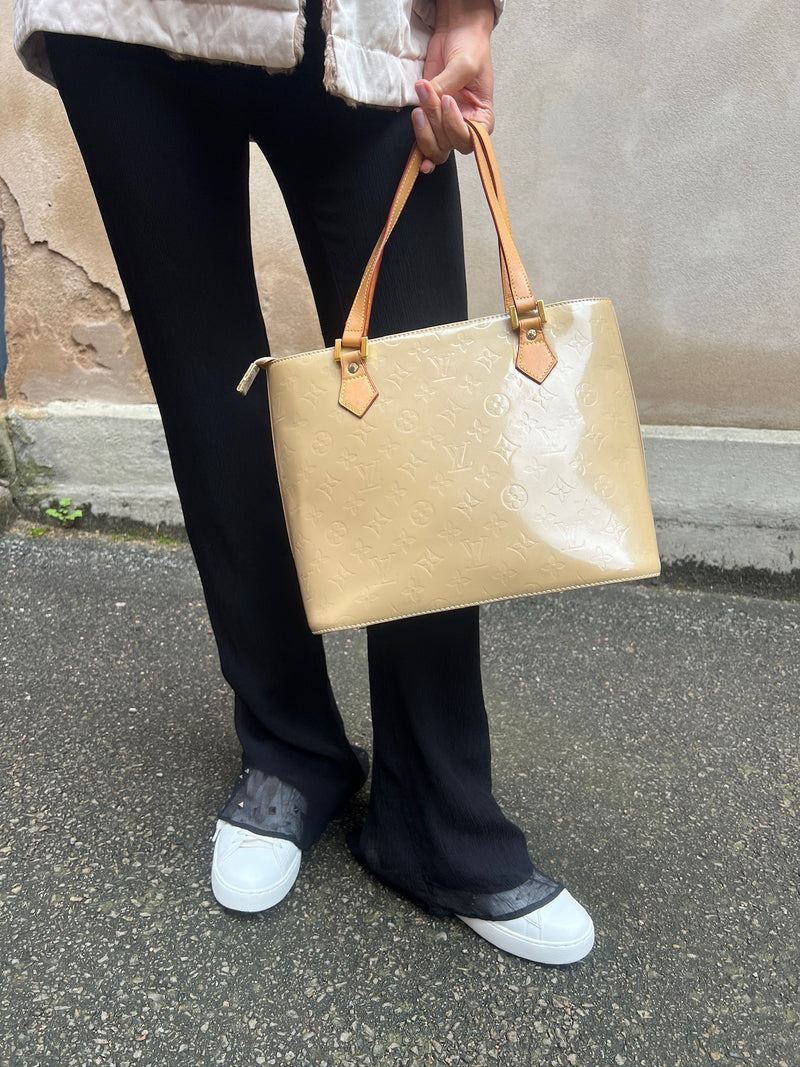 Louis Vuitton vernis Houston bag beige – A Piece Lux