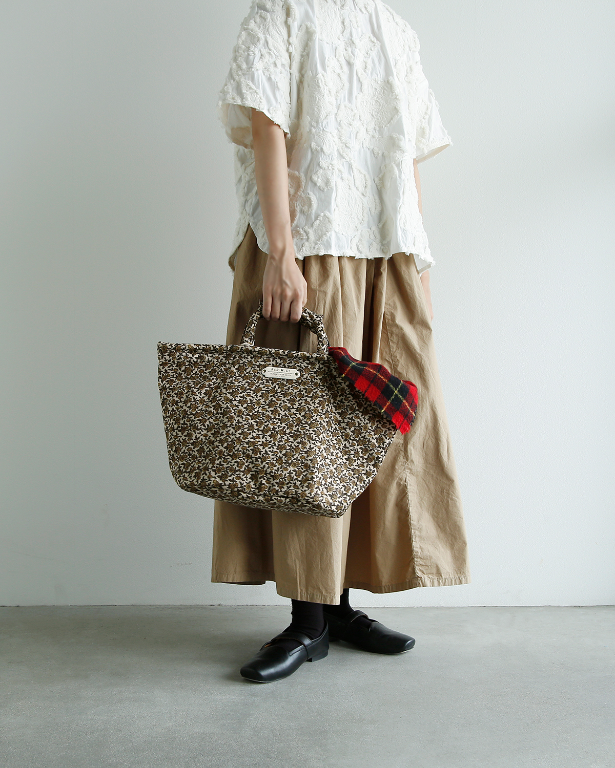 R & D.M.Co- オールドマンズテーラー オールドブルー マルシェ バッグ