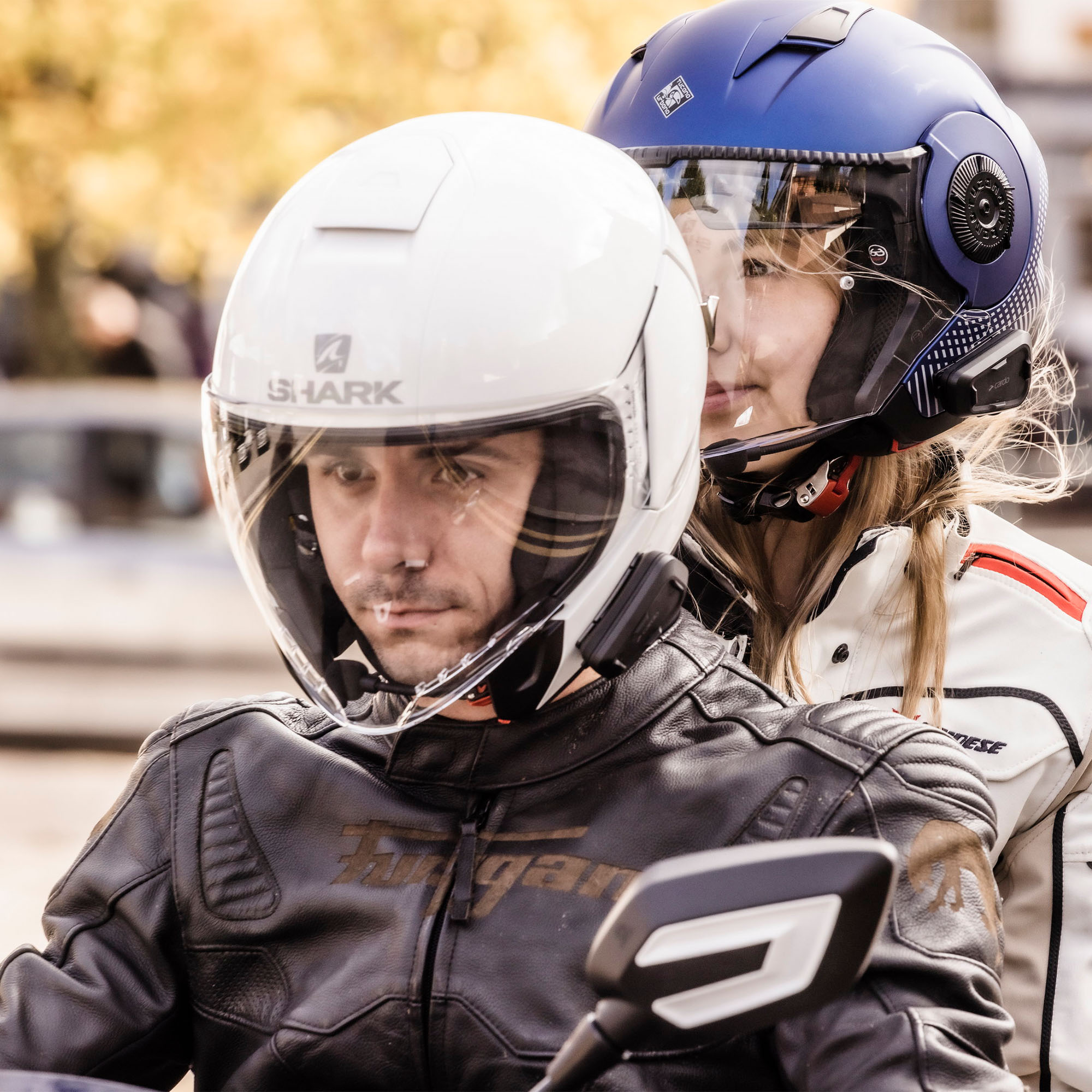 SPIRIT - Cardo - バイク用インカム - 株式会社アーキサイト