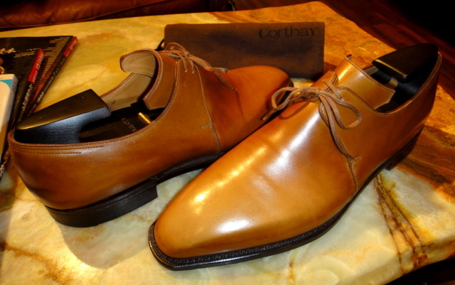 コルテ CORTHAY】 外羽根アンティーク染めプレーントゥARCA 9.5 薄茶