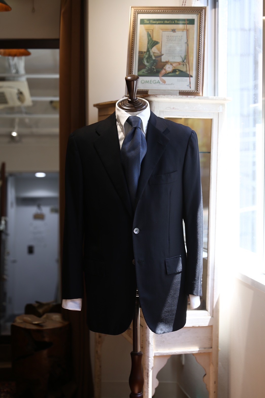 Kiton キトン】ナポリ仕立て王様 通年合い物 定番ネイビージャケット