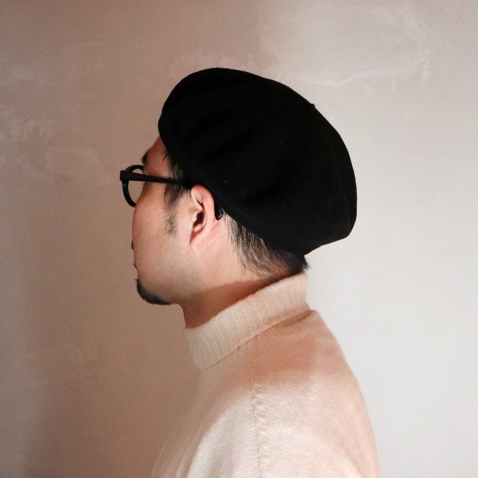 秋冬スタイルのポイントに、アナトミカのベレー帽を。 | オーベルジュ