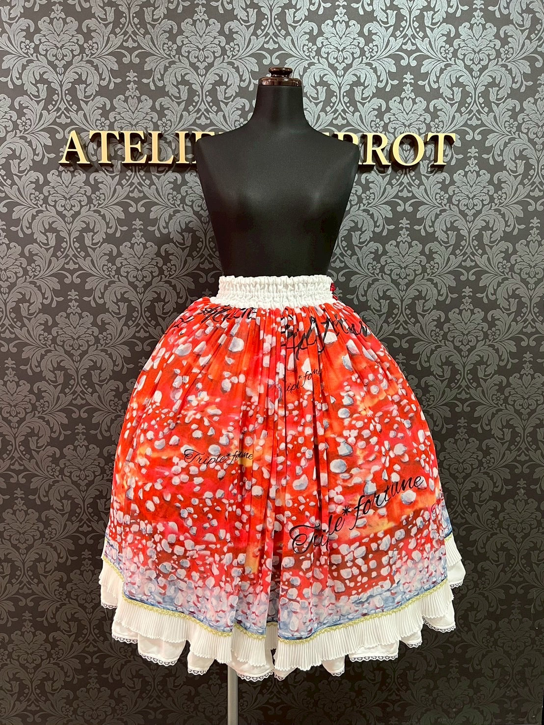 Triple fortune】トリプルフォーチュン ポイズンマッシュルーム柄