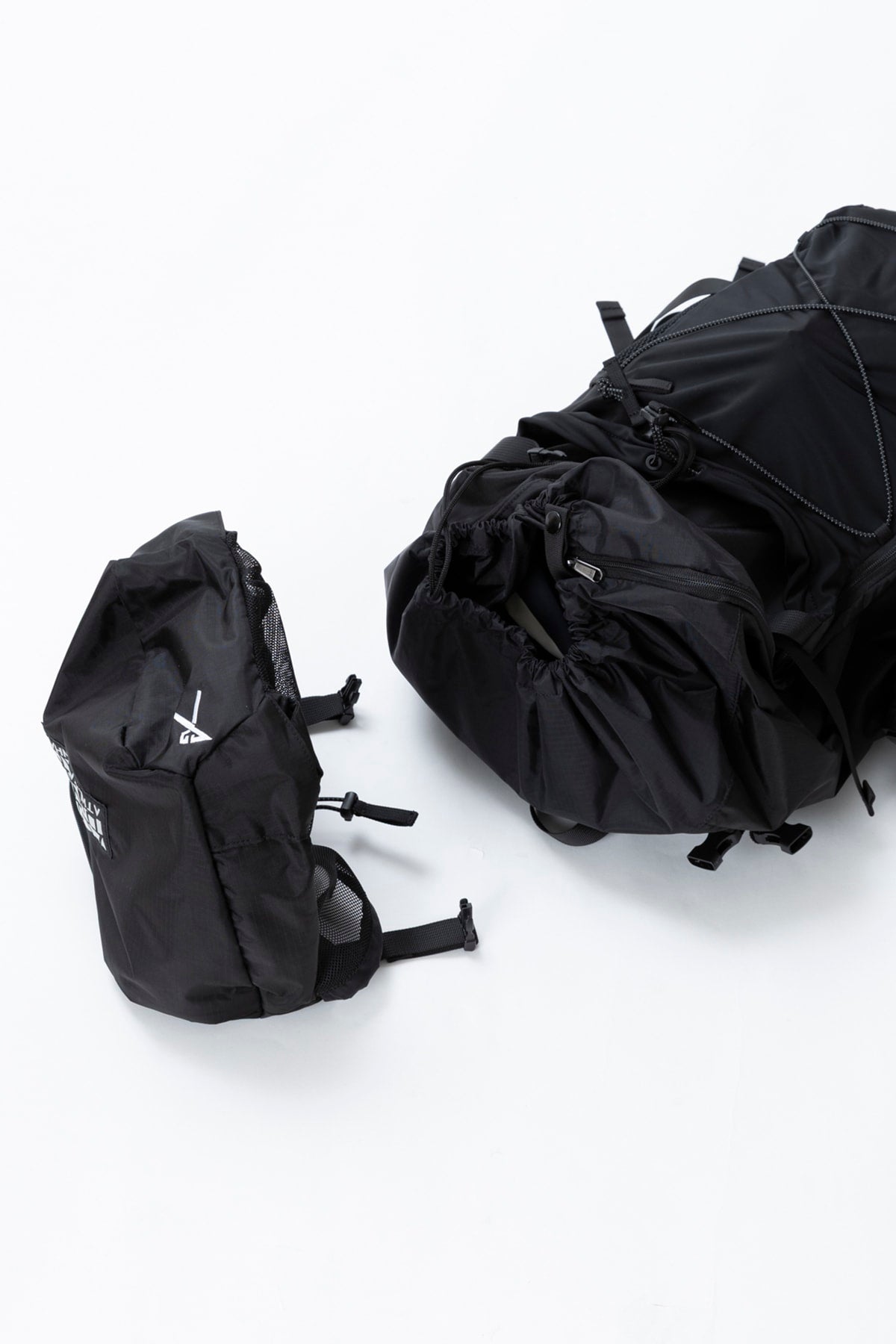 BACKPACK BLACK(70) | ATHLETADENHAM