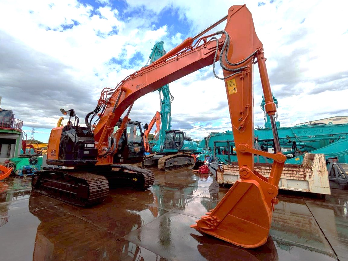 ID143666】ZX225US-5B ☆新春セール☆ | 特選解体重機 | 株式会社