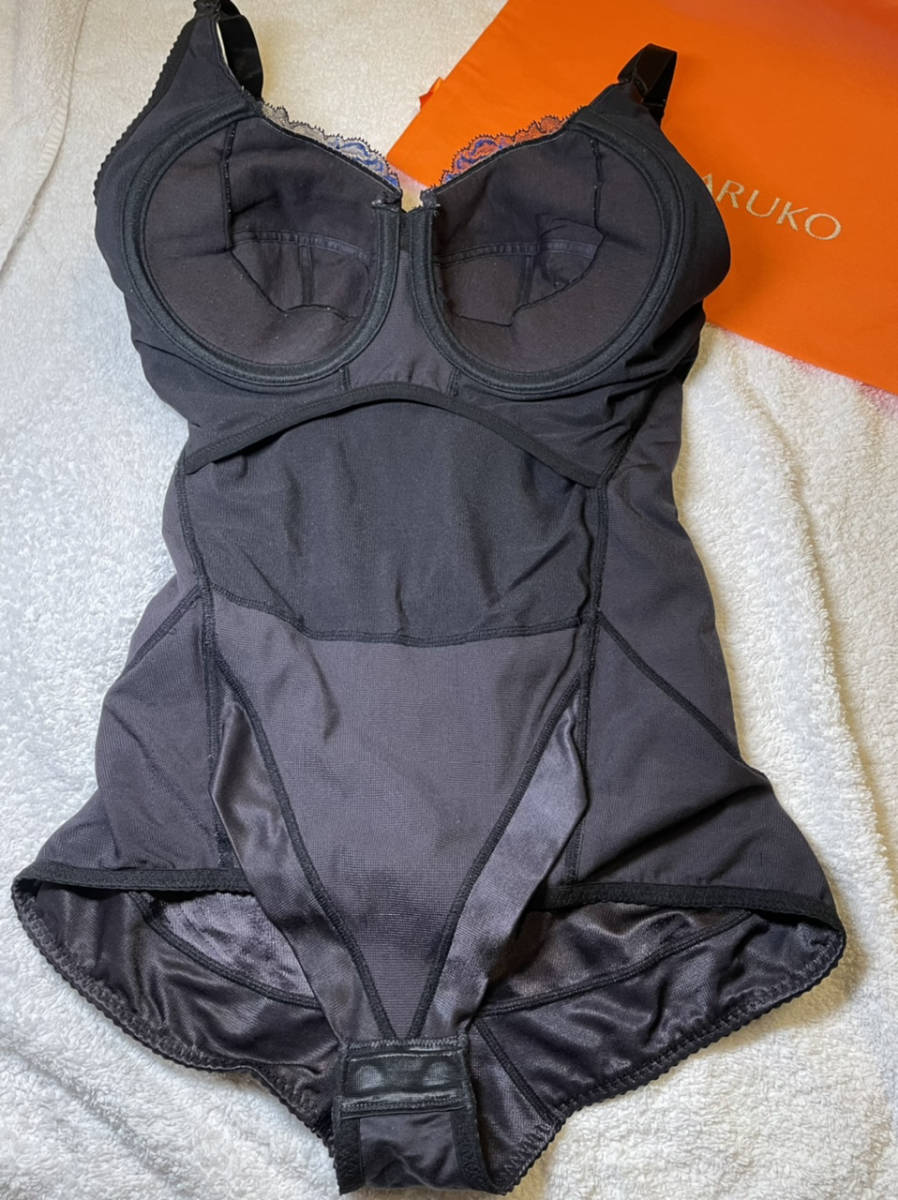美品 マルコ カーヴィシャス フルカップ ボディスーツ E75 L 黒 補正
