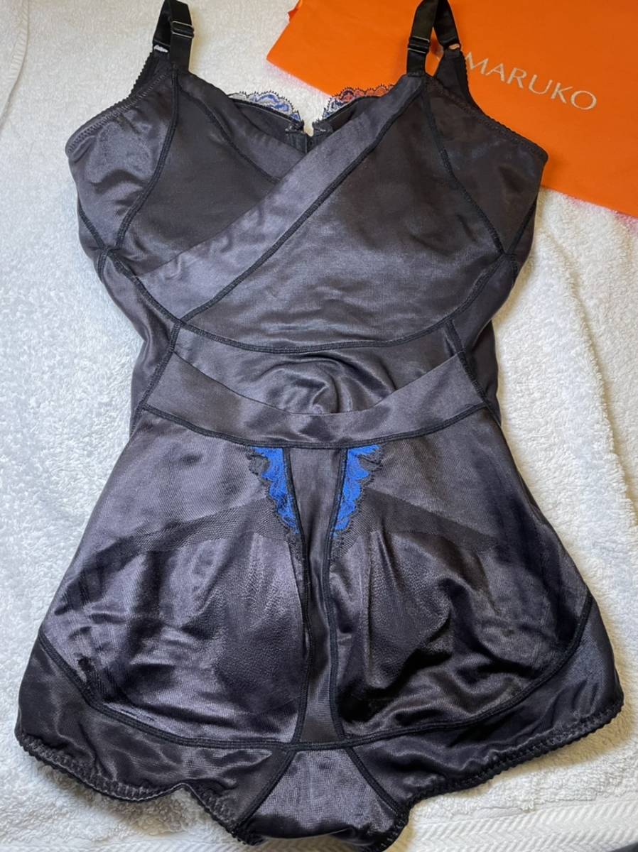 美品 マルコ カーヴィシャス フルカップ ボディスーツ E75 L 黒 補正