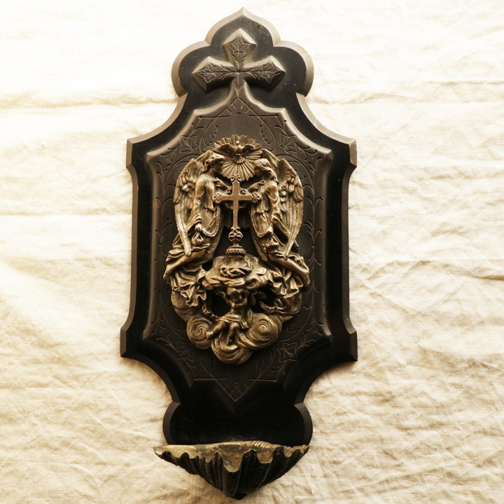 300】美しい 天使 聖水盤 フランス アンティーク 19世紀 壁飾り 黒木