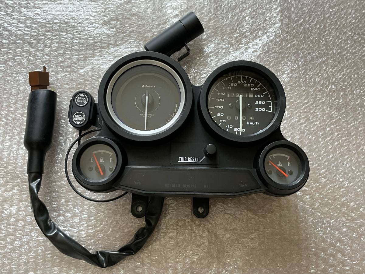 カワサキ GPZ900R 逆車 フルスケール 300km/h メーター Defi レーサー