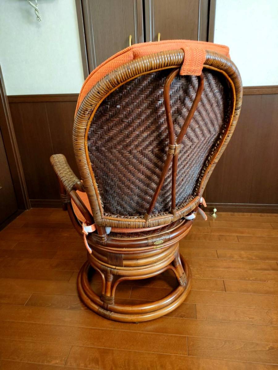Kazama 籐製回転椅子 オリッサハイバックシーベル 中古品 ラタン