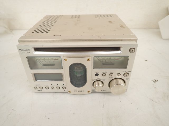 高額買取実施中!!】Panasonic カーCDレシーバー CQ-TX5500D