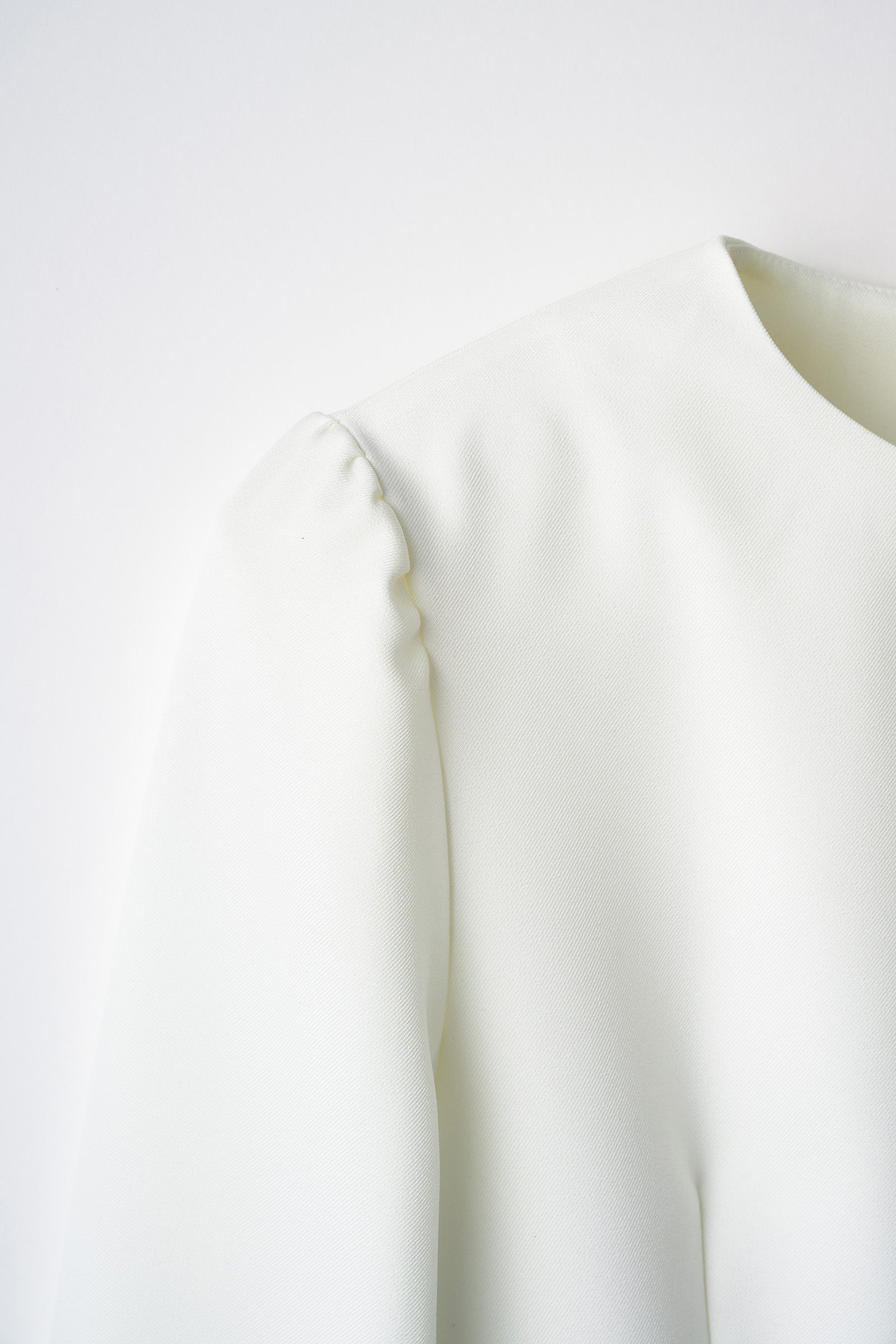 Tulip hem dress (Ivory) – Audire