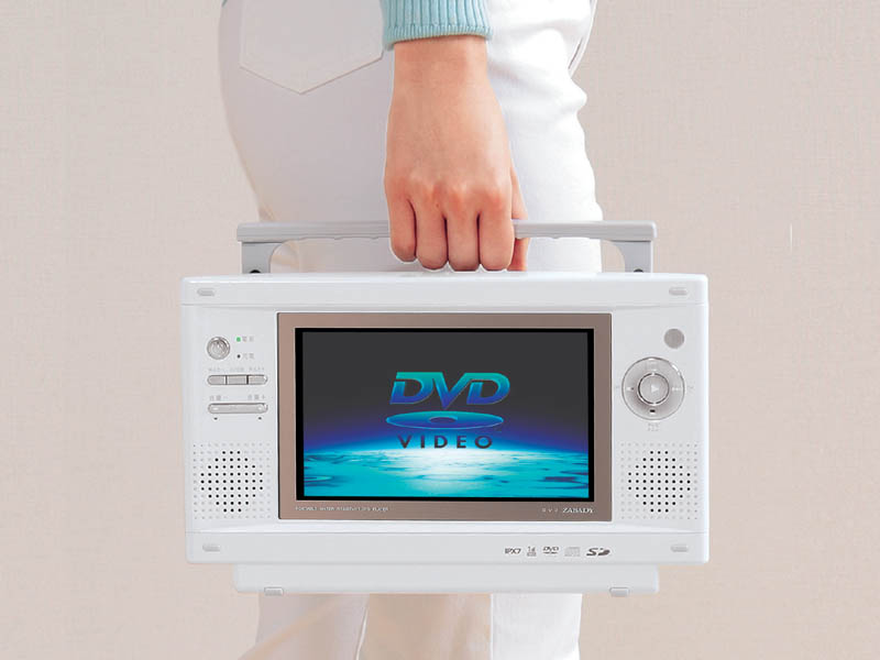 ツインバード、ワンセグ搭載の防水ポータブルDVD