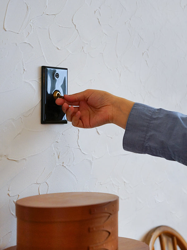 セラミックプレートトグルスイッチ ブラック | AXCIS ONLINE