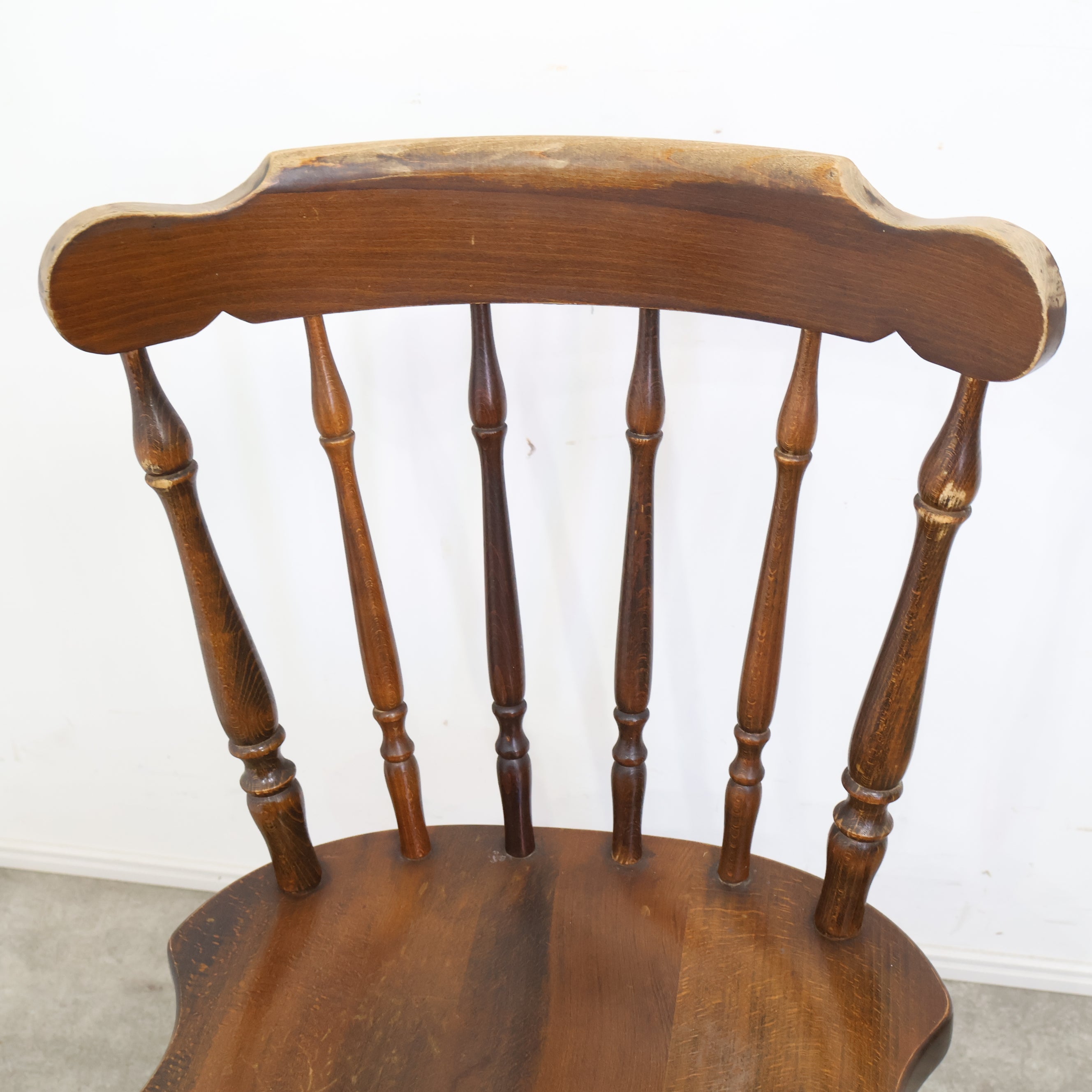 飛騨産業 キツツキマークのダイニングチェア No.1 – バナルオンライン