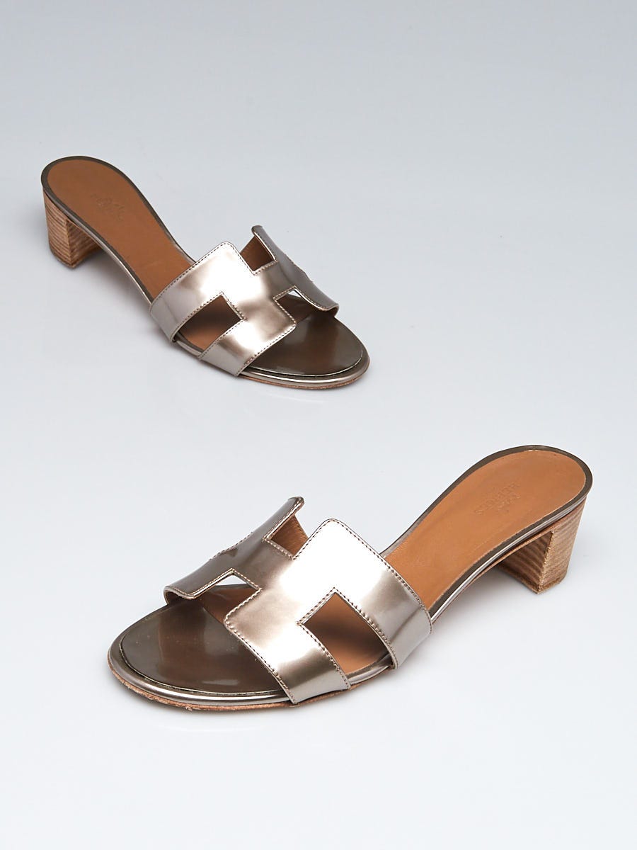 Hermes Bronze Shiny Leather Oasis Sandals Size 8.5/39 | Yoogi's Closet