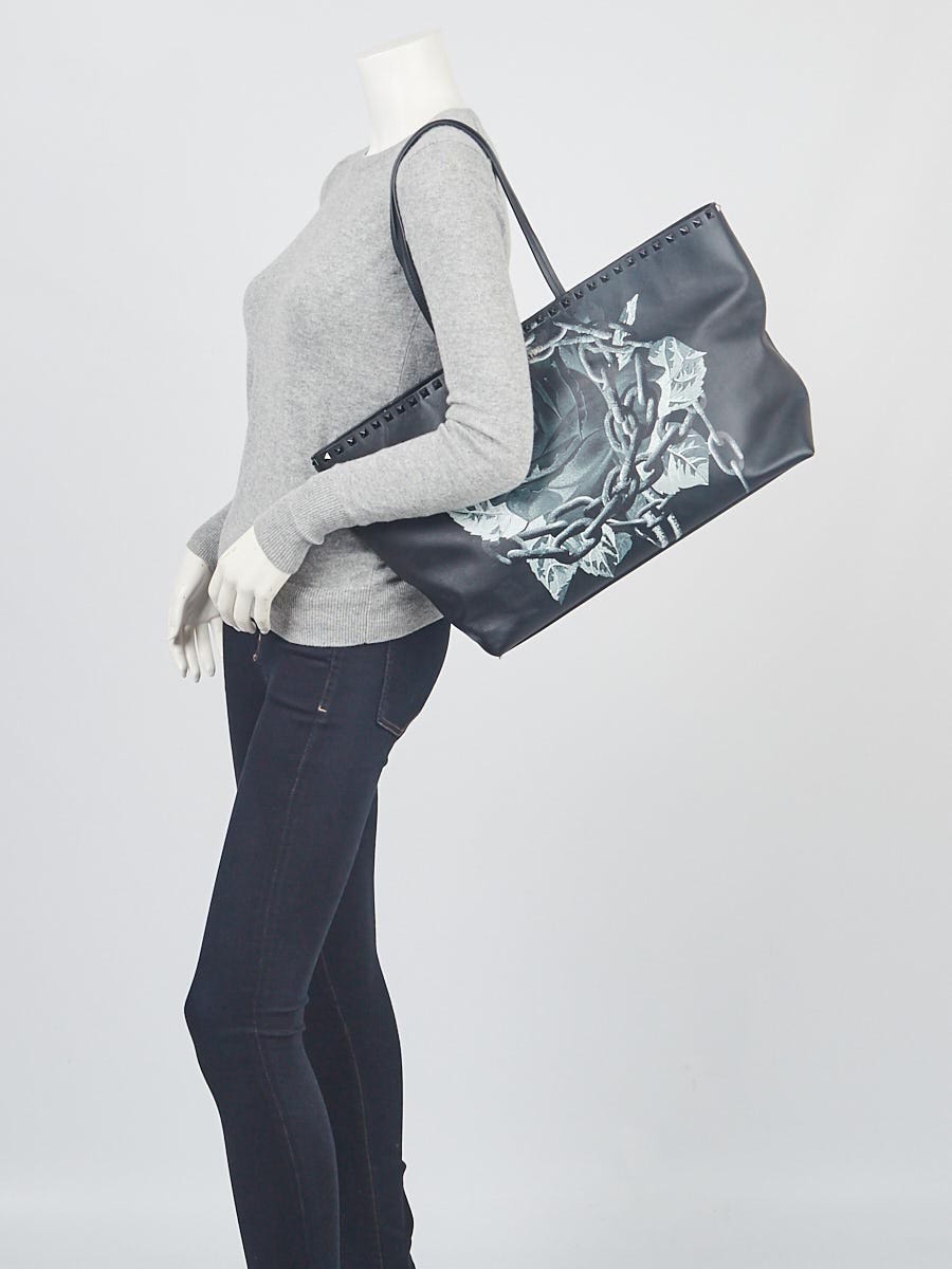 Valentino Black Rockstud Undercover Shopper Tote Bag | Yoogi's Closet