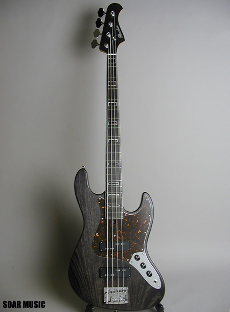 SUPER WOODLINE ASH4 BLK/OIL (Bacchus)