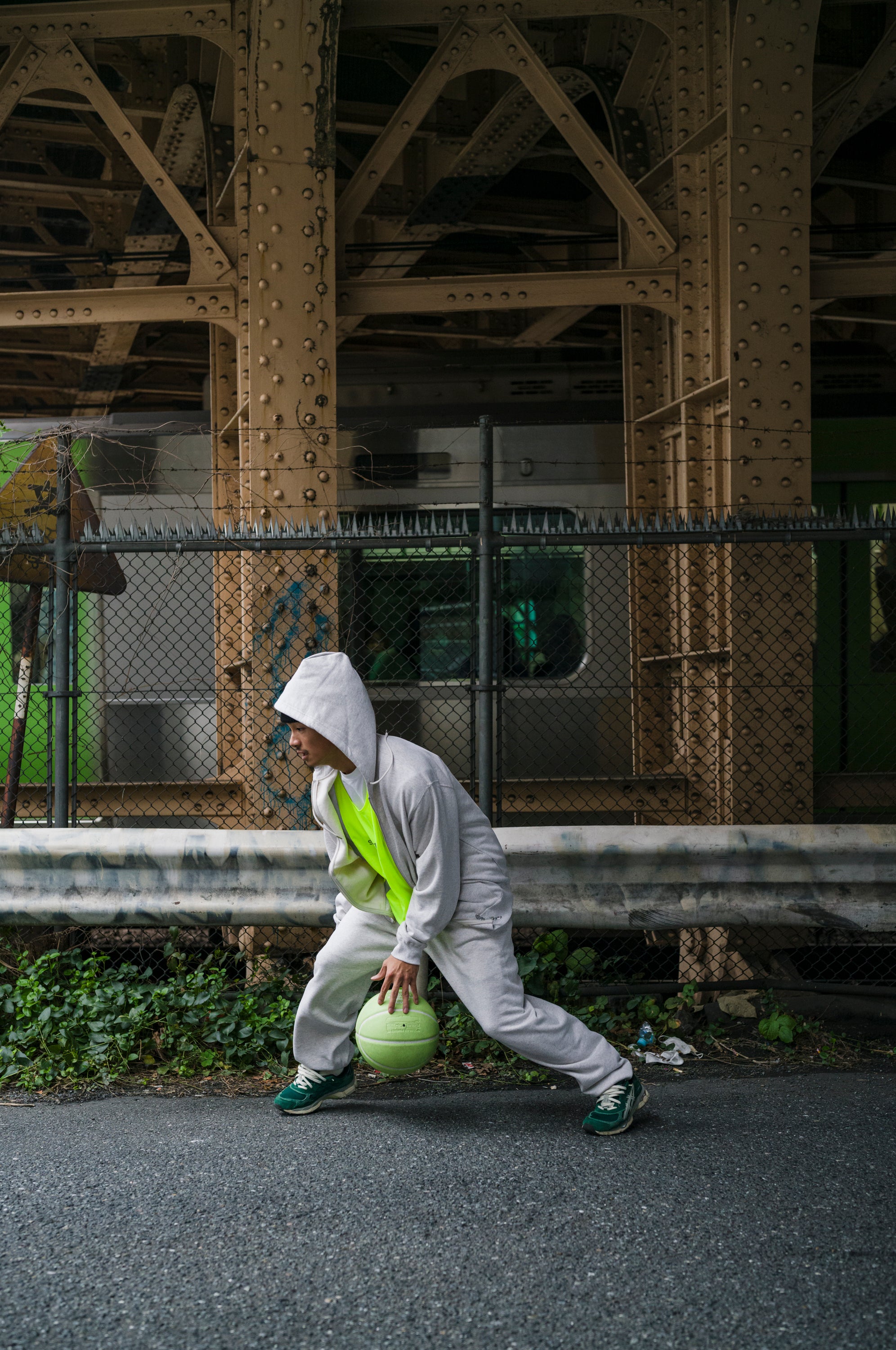 Small Logo Sweat Pants (ash) – ballaholicオンラインショップ