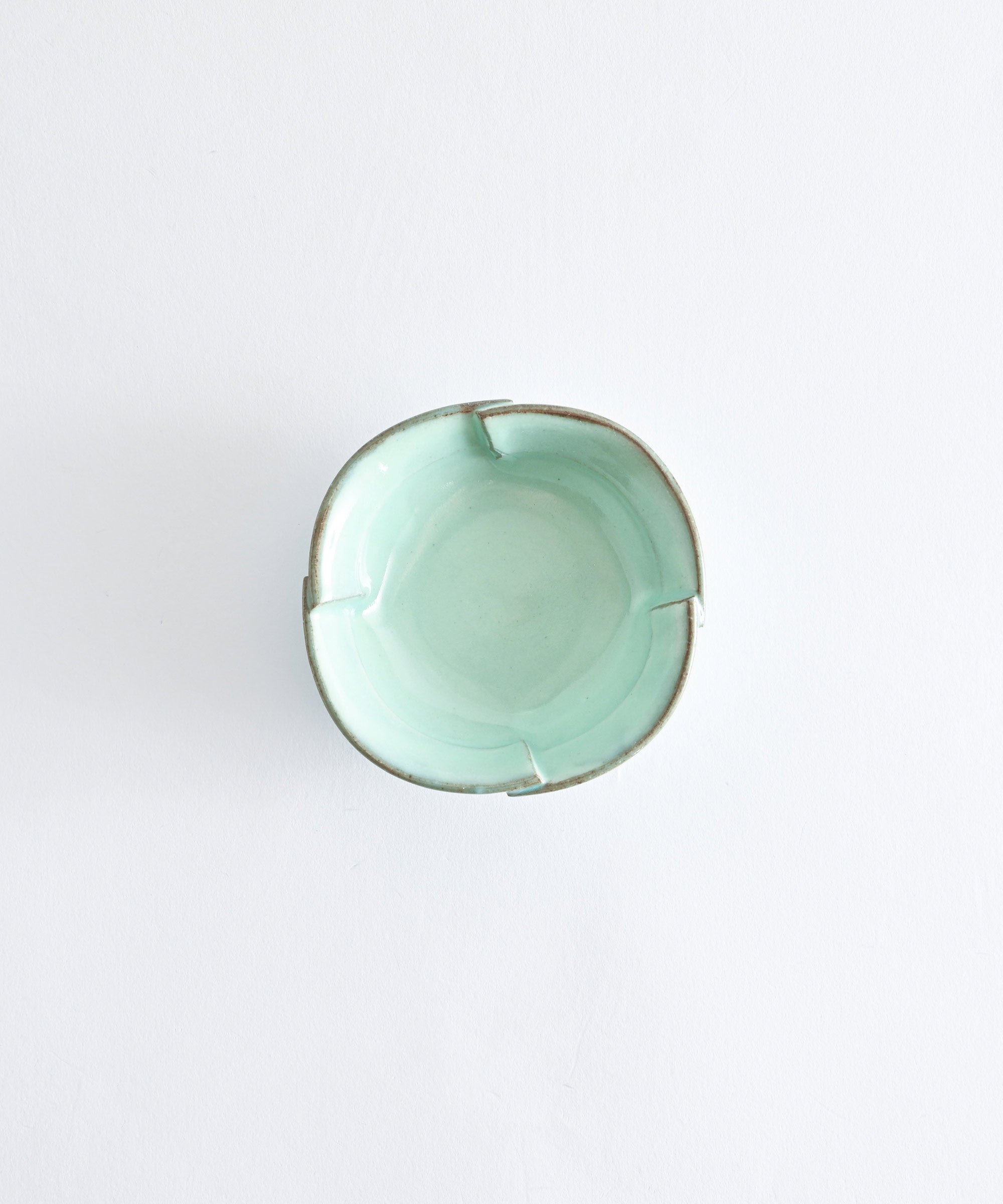 ト〆四方小皿[TOJIME] – BASIC AND ACCENT ONLINE STORE