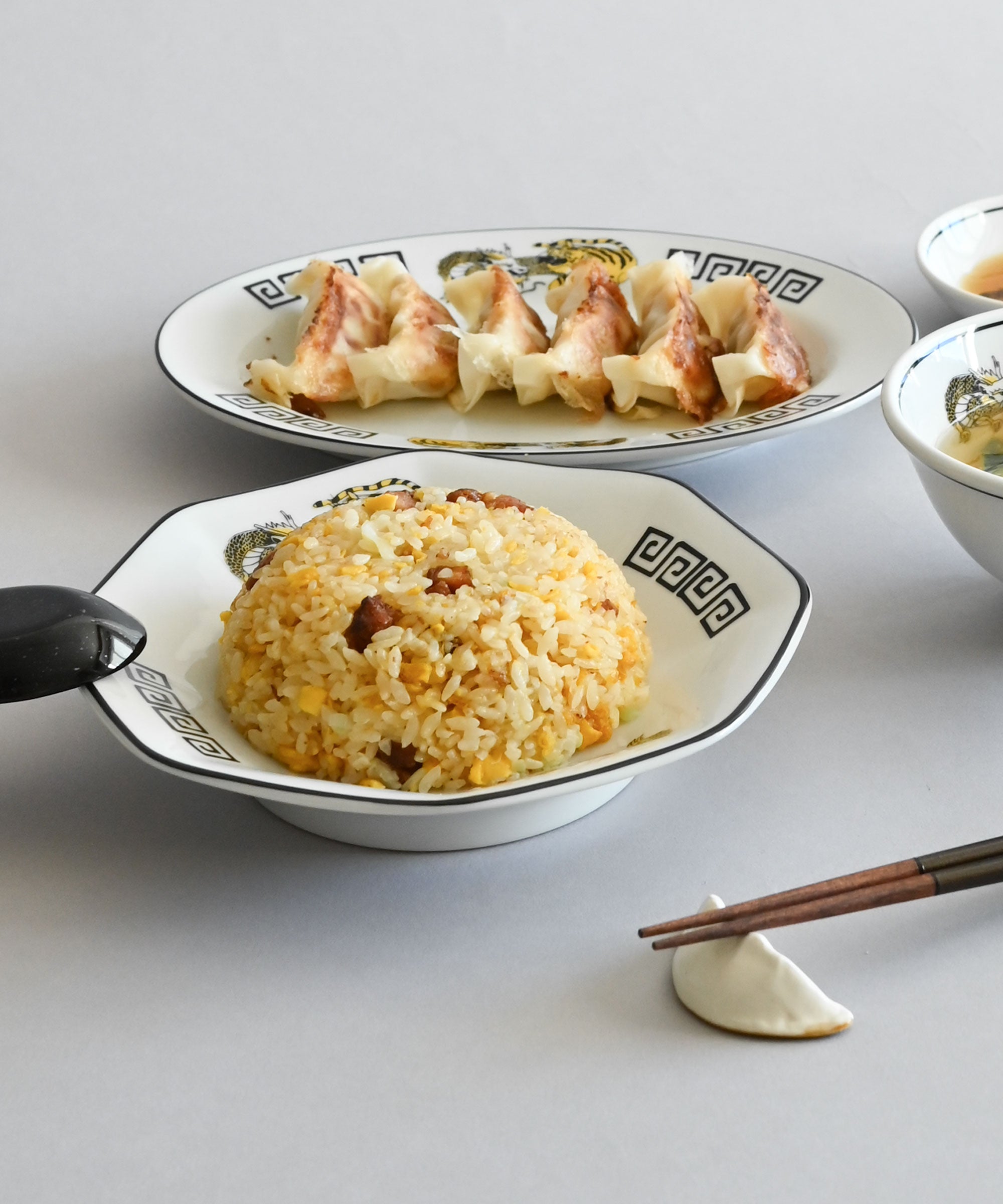 BASIC AND ACCENT】TIGER&DRAGON(中華皿シリーズ) 八角皿・チャーハン