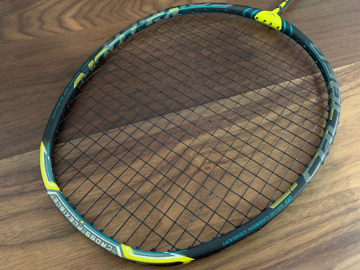ミズノ】キャリバーVSツアー 実打レビュー | バドミントンと僕