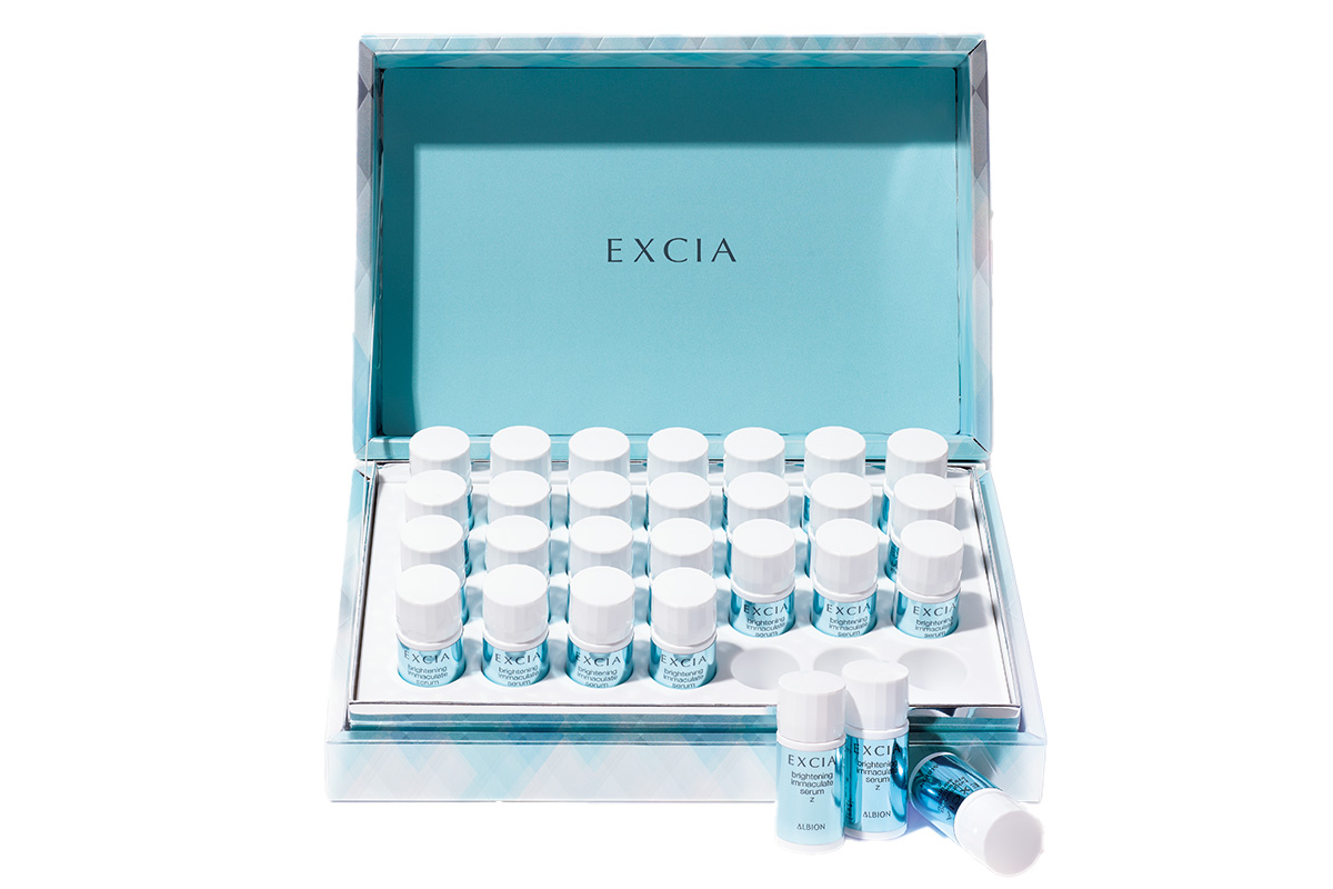 2週間で結果！肌ハリ↑カゲ↓】読者が試した「実力派で話題」の新作