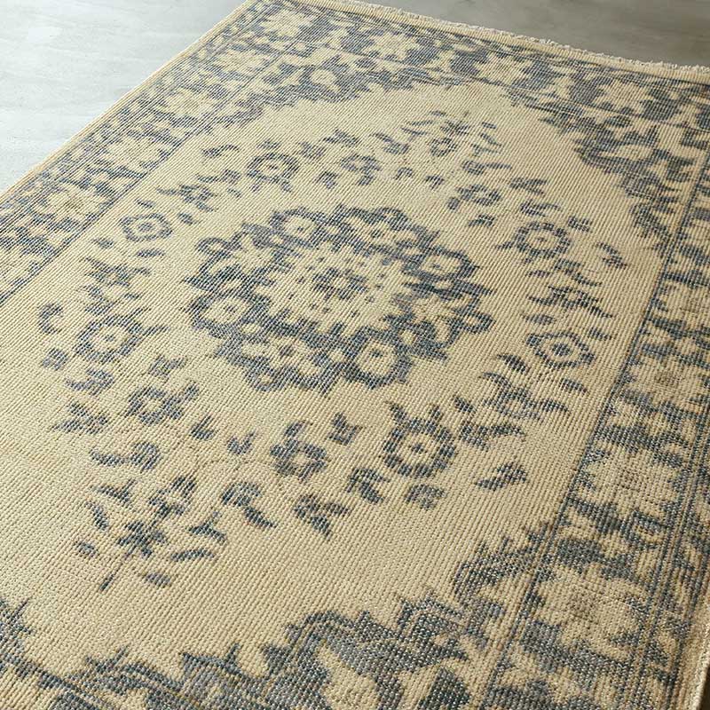 ヴィンテージ風ラグ【試作品】 ウール100％絨毯 [DP02df] ベージュ