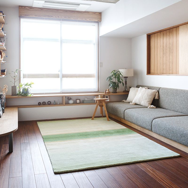 天然素材のウール絨毯 ウール100％ 厚手のふかふかタイプ / ハグみ