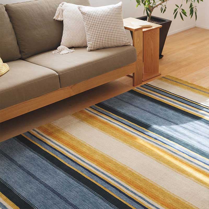 天然素材ラグ】 北欧デザインの厚手ウール絨毯 ハグみじゅうたん