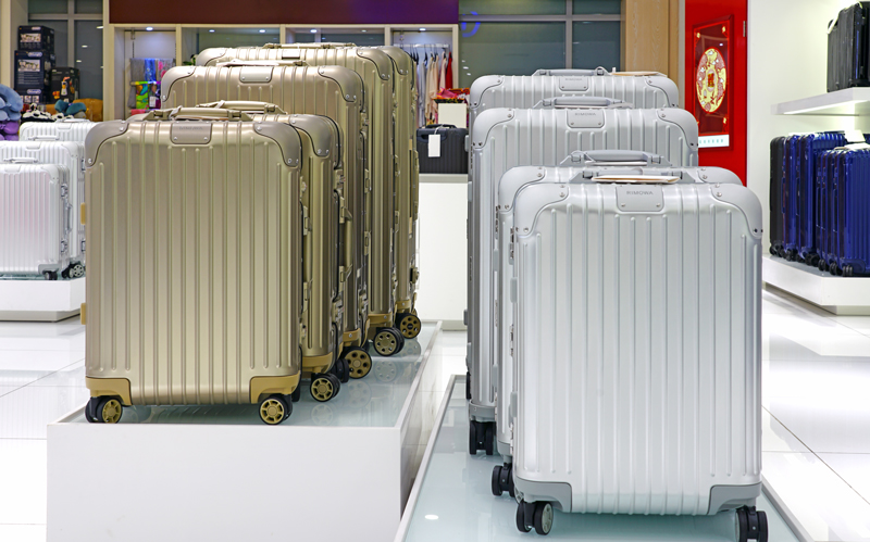 高級スーツケースの王様RIMOWA（リモワ）の魅力を徹底分析！人気
